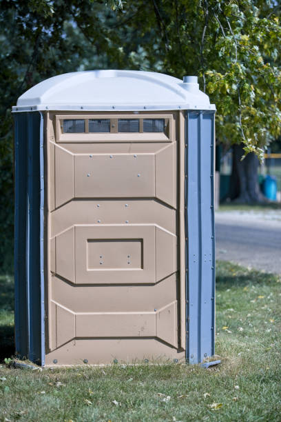 Best Emergency porta potty rental  in Elmwood Park, NJ