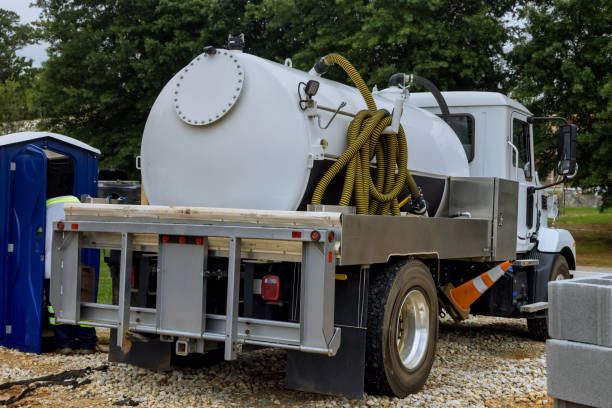 Best Portable restroom trailer rental  in Elmwood Park, NJ